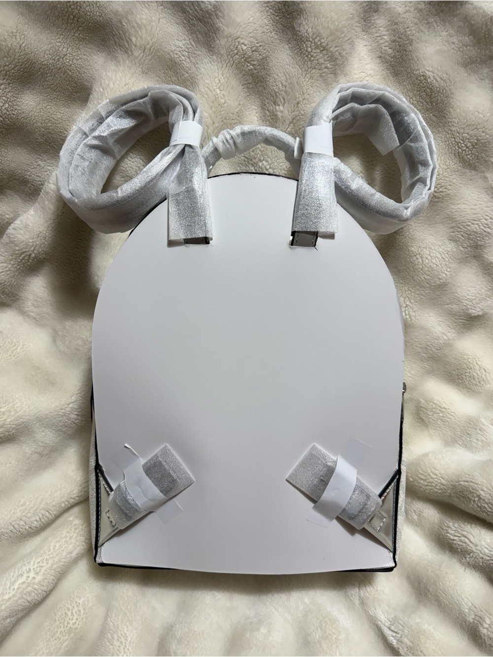 Michael Kors White MK Logo Mini Backpack - Picture 3 of 6